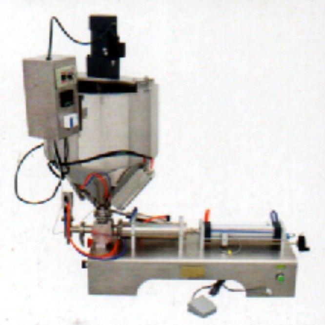 Semi automatic liquid filling pump