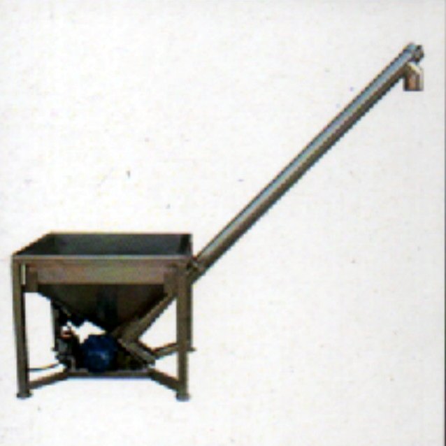 Screw conveyor with hopper